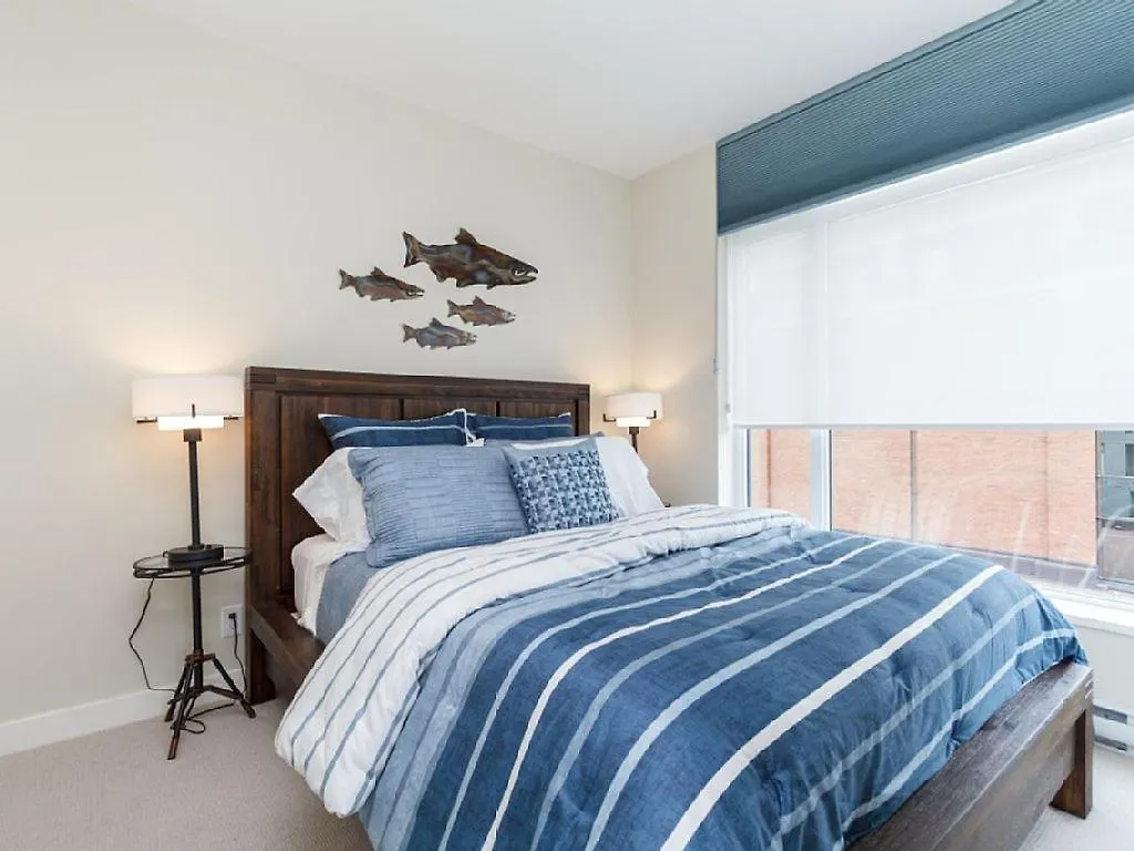 Sparkling Gem And Brand New Condo In The Heart Of The City Victoria